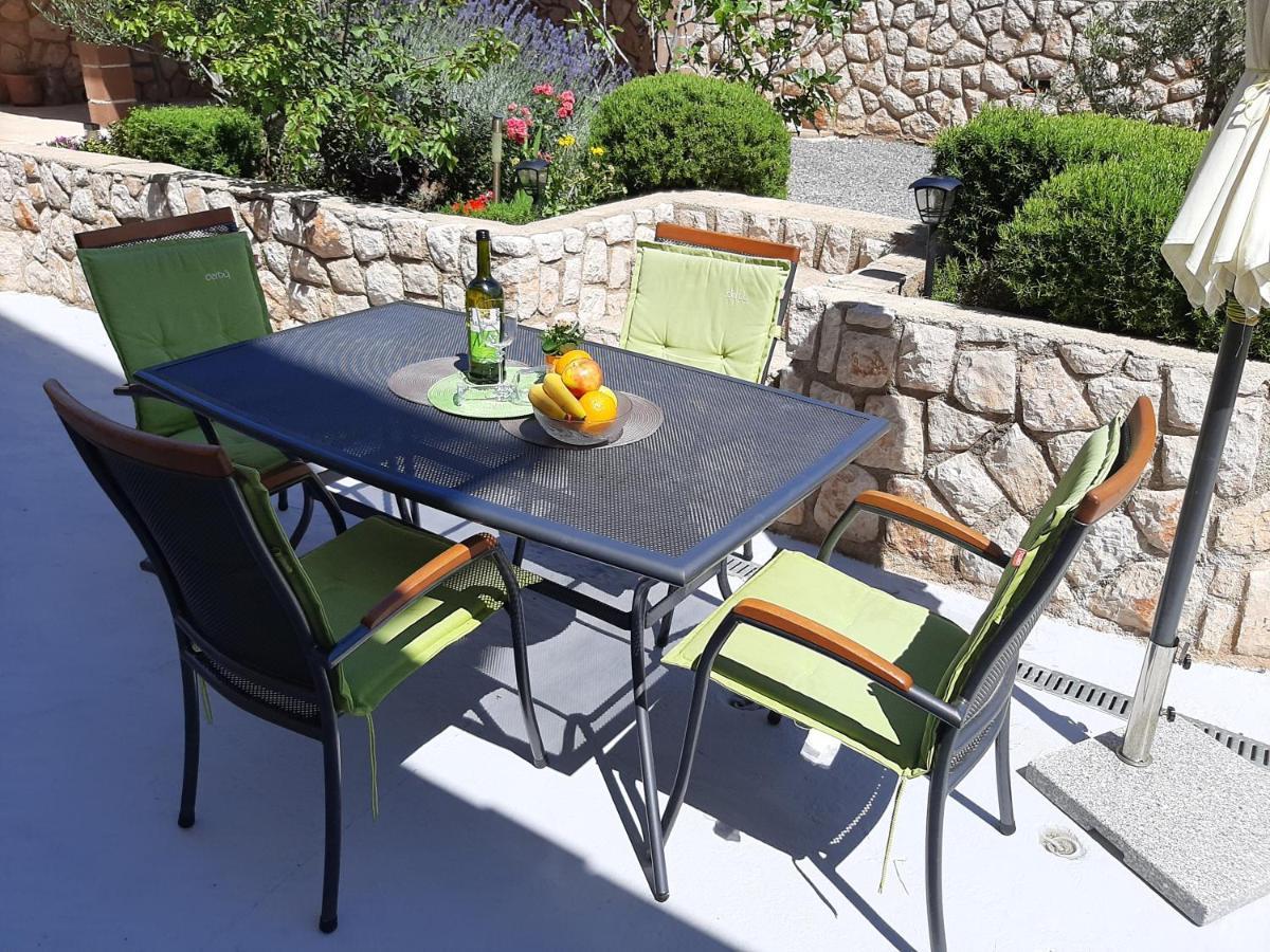 Apartments Pavelic Novi Vinodolski Dış mekan fotoğraf