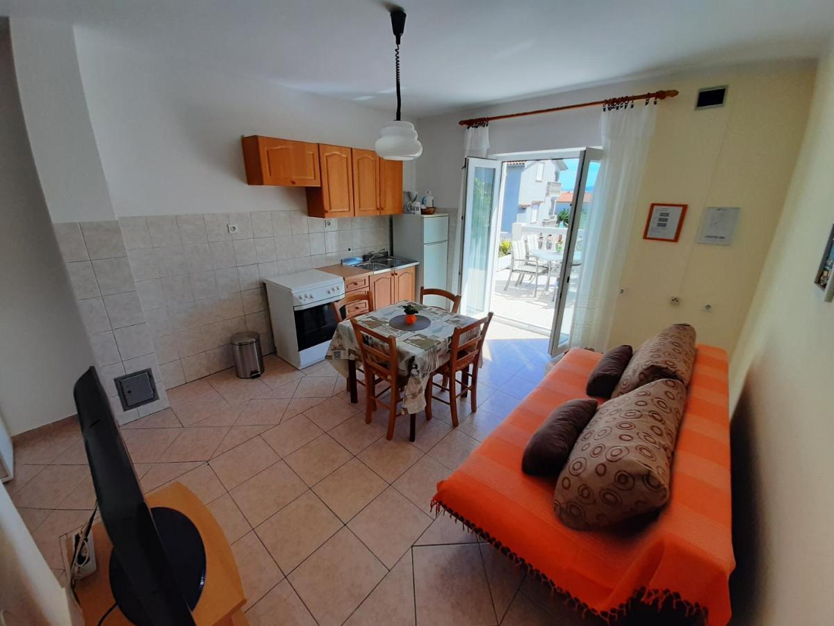 Apartments Pavelic Novi Vinodolski Dış mekan fotoğraf