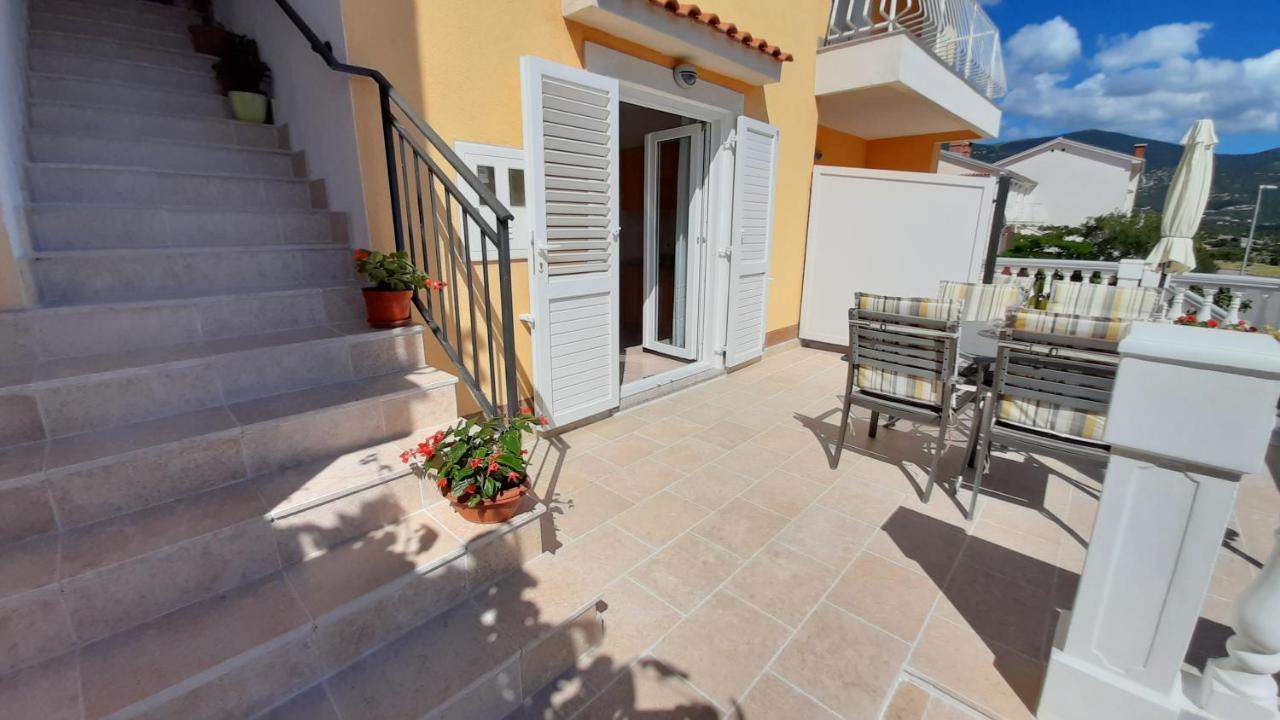 Apartments Pavelic Novi Vinodolski Dış mekan fotoğraf