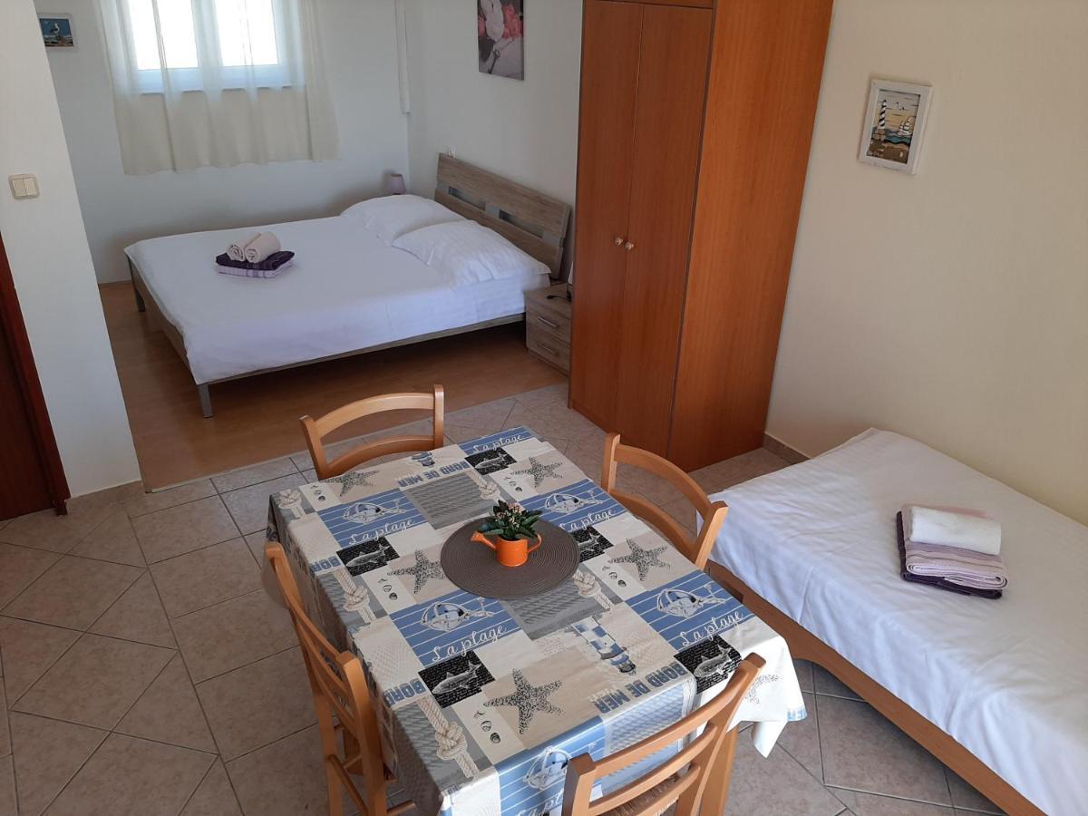 Apartments Pavelic Novi Vinodolski Dış mekan fotoğraf