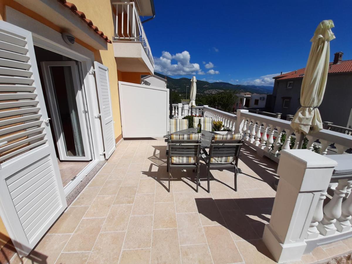 Apartments Pavelic Novi Vinodolski Dış mekan fotoğraf